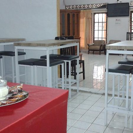 Pondok Heras Suite جاكرتا المظهر الخارجي الصورة