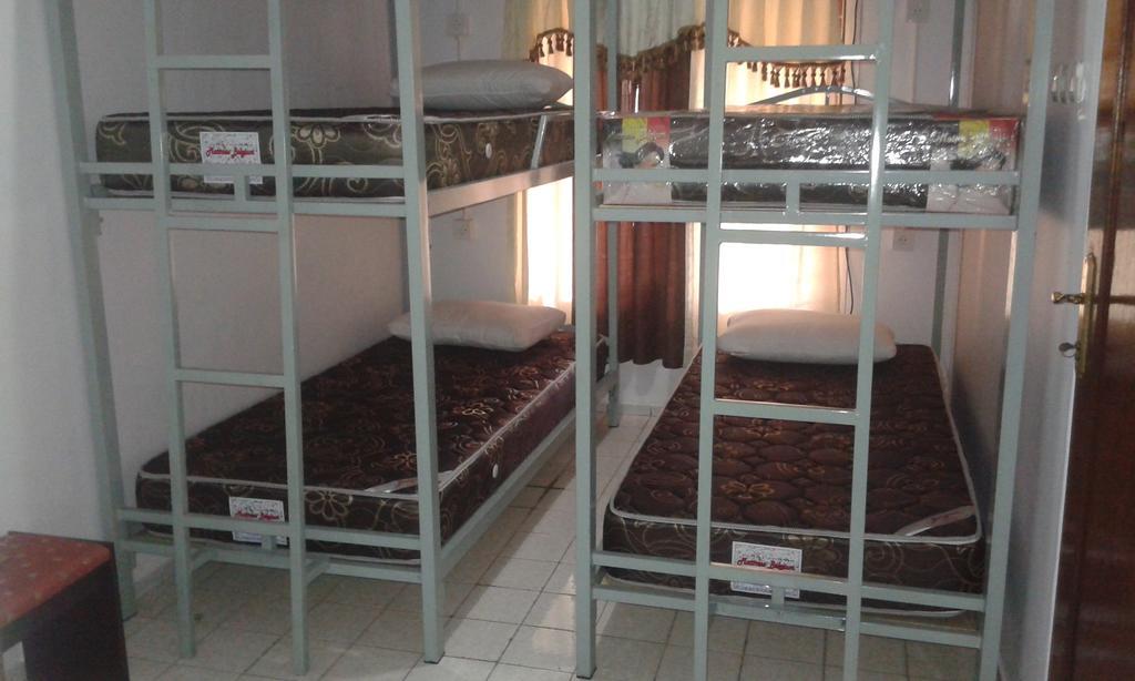 Pondok Heras Suite جاكرتا المظهر الخارجي الصورة